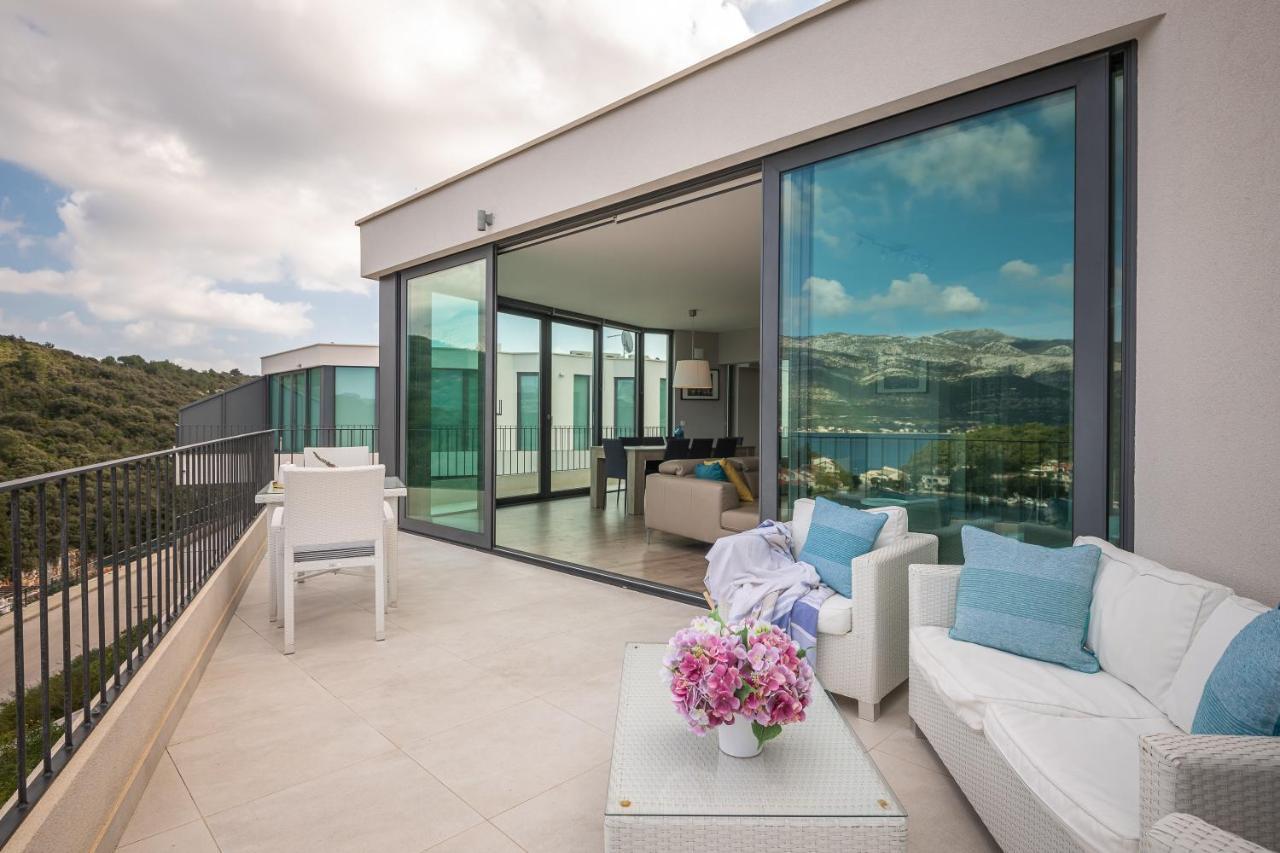 Green Hill Penthouse Apartment Zrnovo المظهر الخارجي الصورة