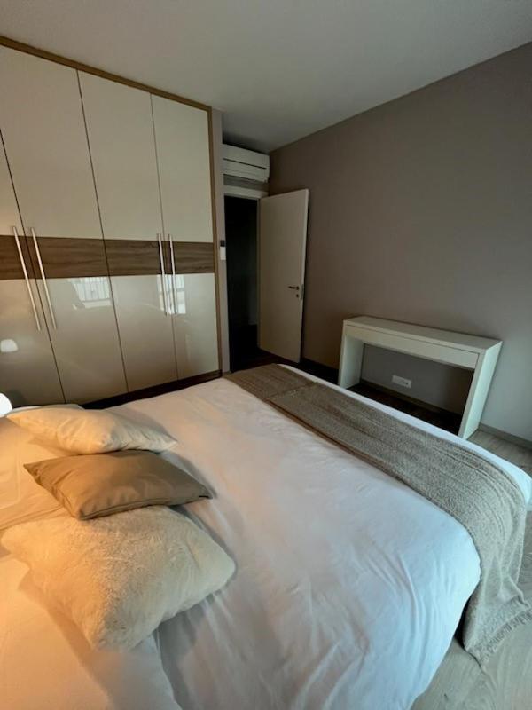 Green Hill Penthouse Apartment Zrnovo المظهر الخارجي الصورة
